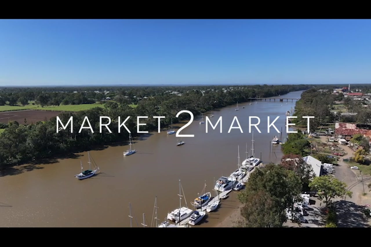 Aerial footage over Mary River, Maryborough